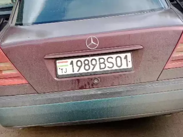 Mercedes-Benz W201, 1993 1, avtobaza.tj