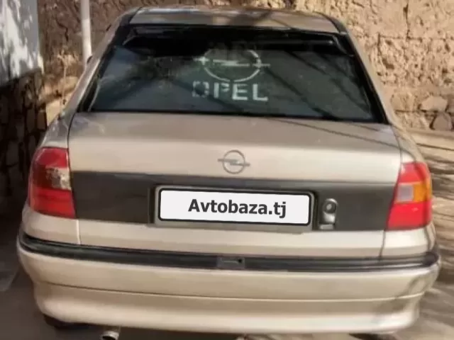 Opel Astra F 1, avtobaza.tj