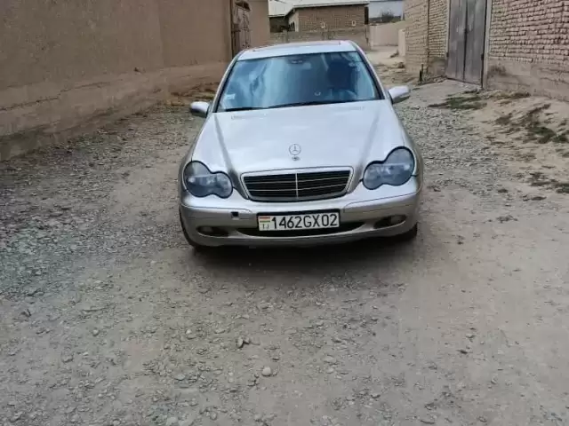 Mercedes-Benz C class, 2001 1, avtobaza.tj