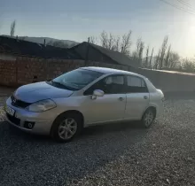 Nissan Tiida, 2011 в Душанбе 