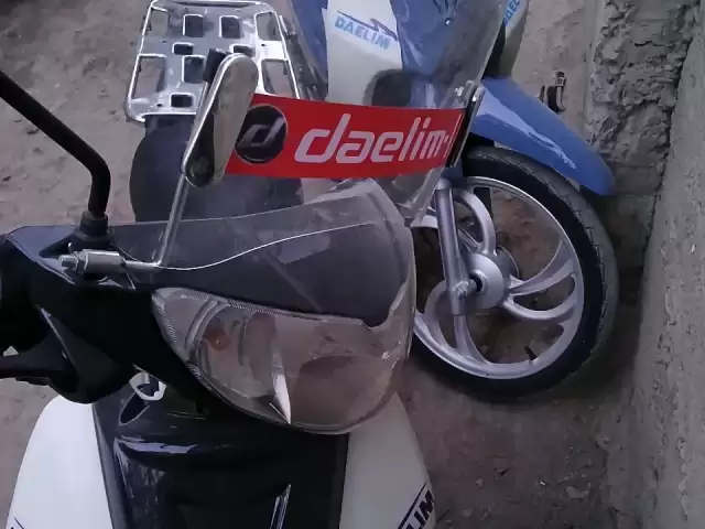 Скутер утка Daelim, 2009 1, avtobaza.tj