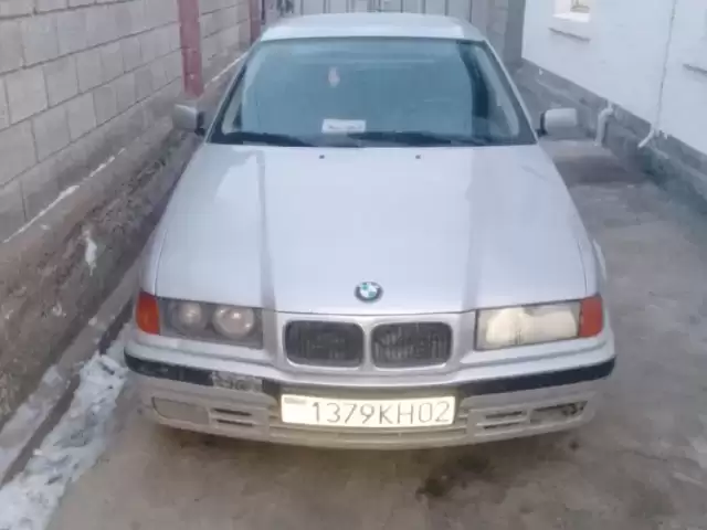 BMW 3 Series 318, 1991 1, avtobaza.tj