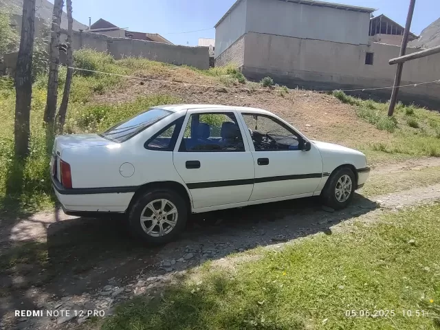 Opel Vectra A, 1992 1, avtobaza.tj
