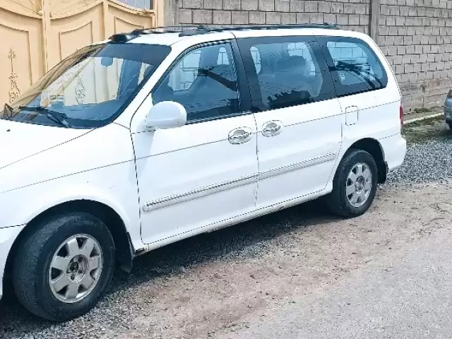 Kia Carnival, 2001 1, avtobaza.tj