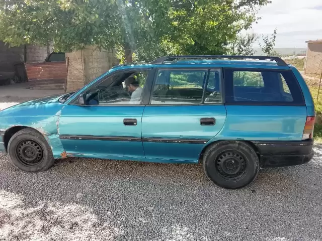 Opel Astra F, 1992 1, avtobaza.tj