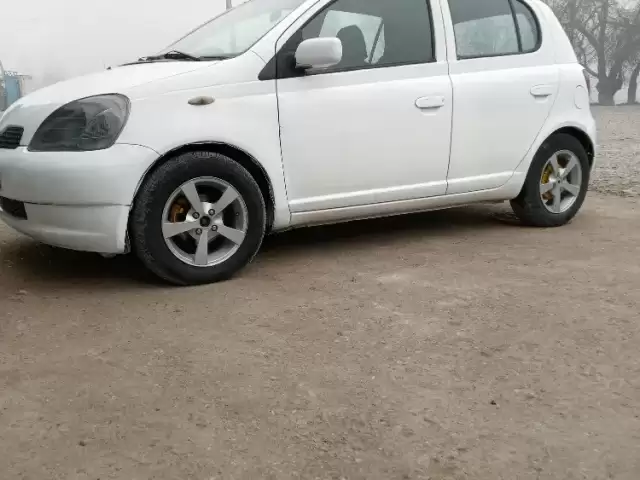 Toyota Vitz, 2002 1, avtobaza.tj