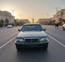 Mercedes-Benz C class, 1994 в Файзабад 