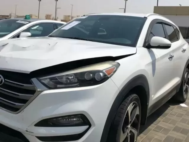 Hyundai Tucson 1, avtobaza.tj