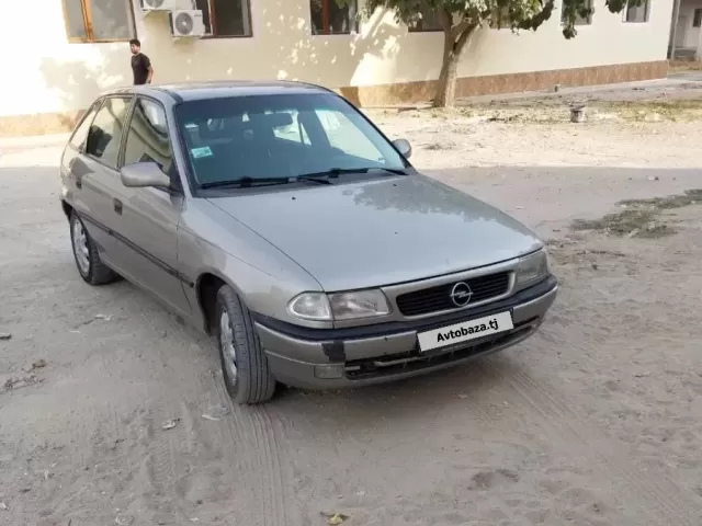 Opel Astra F 1, avtobaza.tj