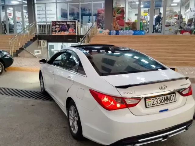 Hyundai Sonata, 2011 1, avtobaza.tj