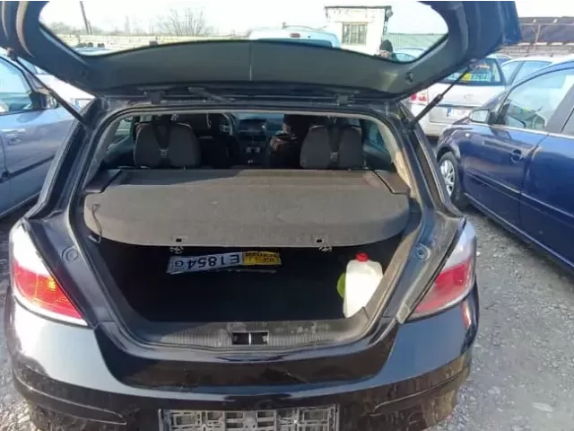 Opel Astra H, 2004 1, avtobaza.tj