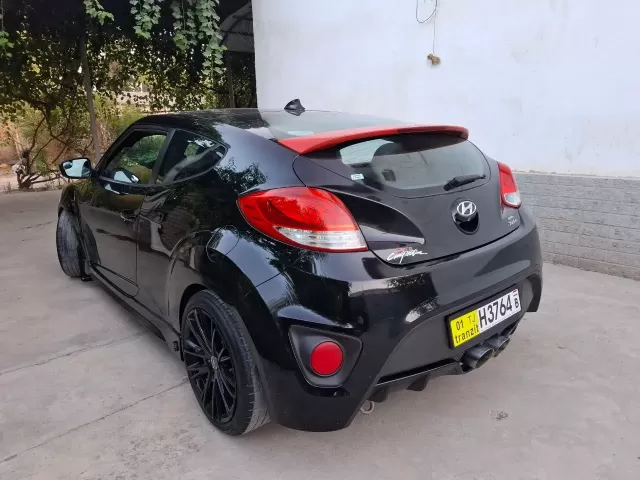 Hyundai Veloster 1, avtobaza.tj