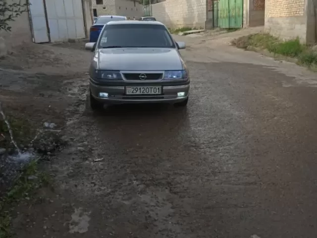 Opel Vectra A, 1995 1, avtobaza.tj