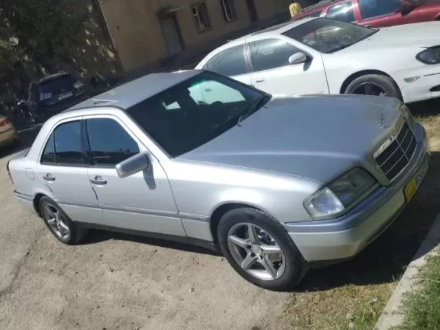 Mercedes-Benz C class 1, avtobaza.tj