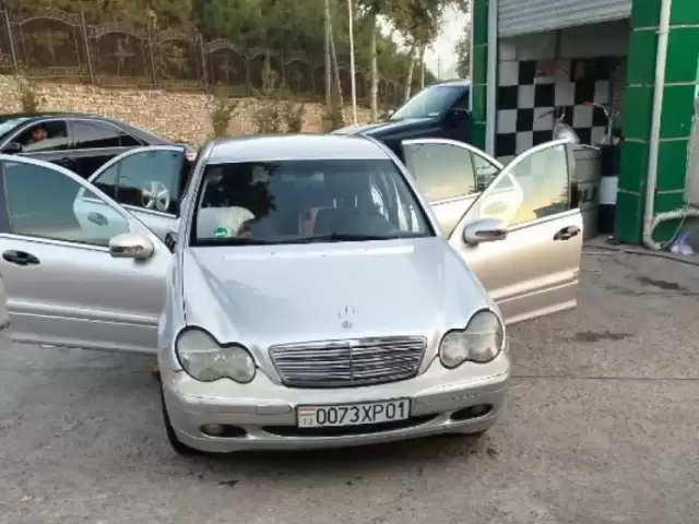 Mercedes-Benz C class, 2001 1, avtobaza.tj