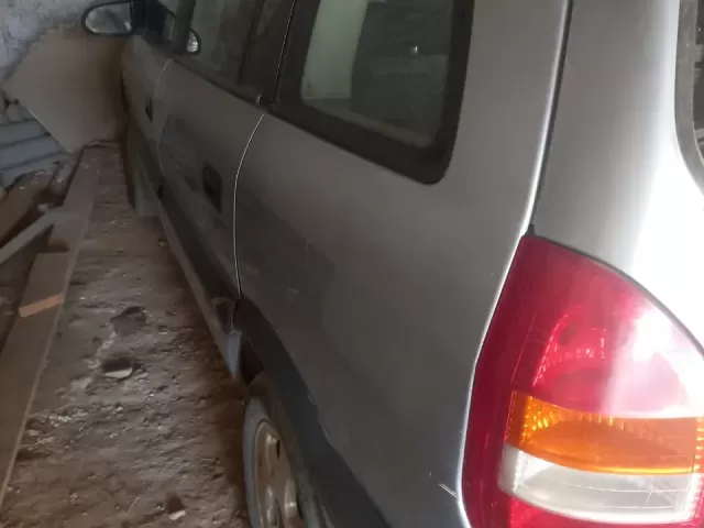 Opel Zafira 1, avtobaza.tj