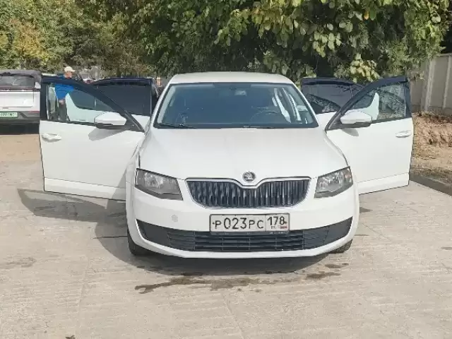 Skoda Octavia, 2013 1, avtobaza.tj