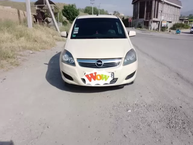 Opel Zafira, 2010 1, avtobaza.tj