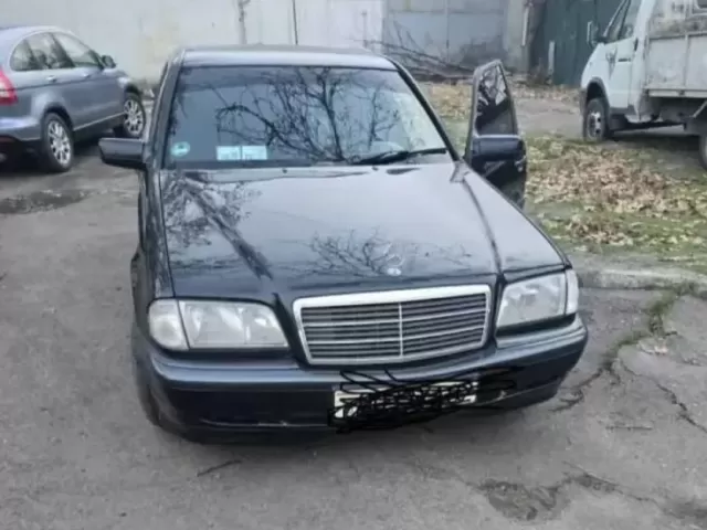 Mercedes-Benz C class, 1999 1, avtobaza.tj