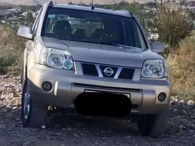 Nissan X-Trail 1, avtobaza.tj