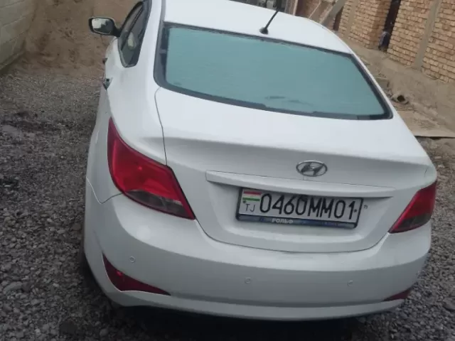 Hyundai Solaris 1, avtobaza.tj