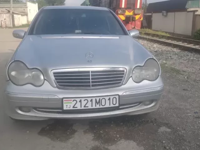 Mercedes-Benz C class, 2001 1, avtobaza.tj