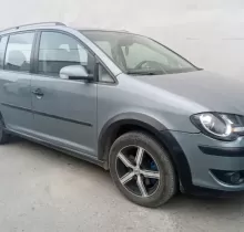 Volkswagen Touran, 2008 в Худжанд 
