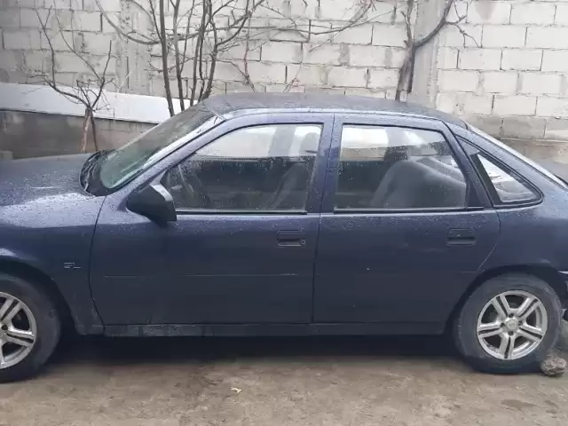 Opel Vectra A, 1992 1, avtobaza.tj