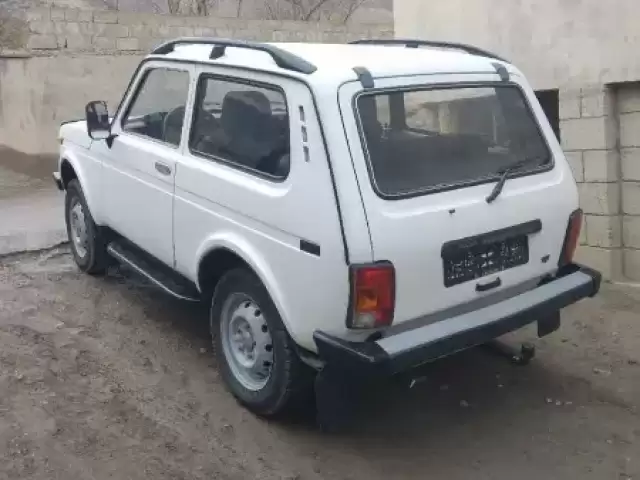 ВАЗ(Lada) Нива, 2000 1, avtobaza.tj ВАЗ(Lada) Нива, 2000 1, avtobaza.tj