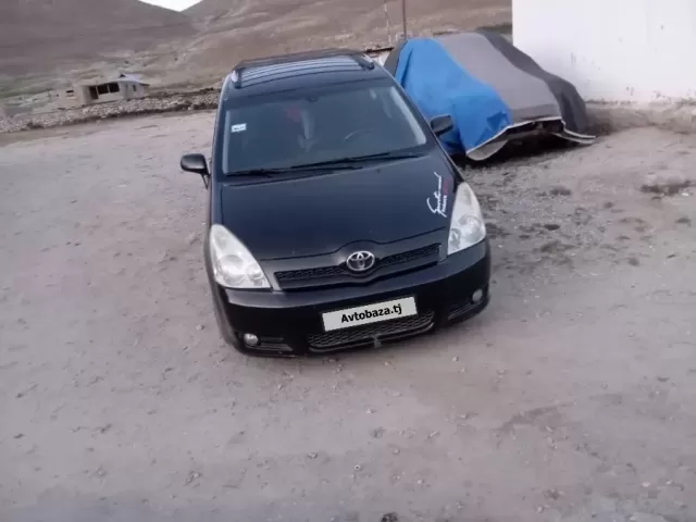 Toyota Verso 1, avtobaza.tj