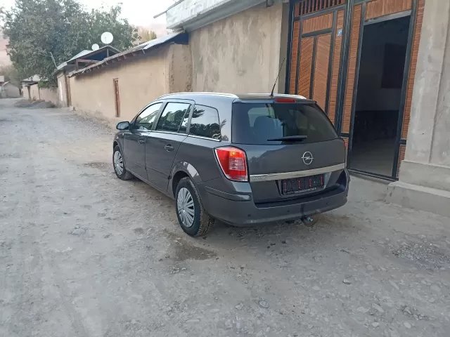 Opel Astra H 1, avtobaza.tj