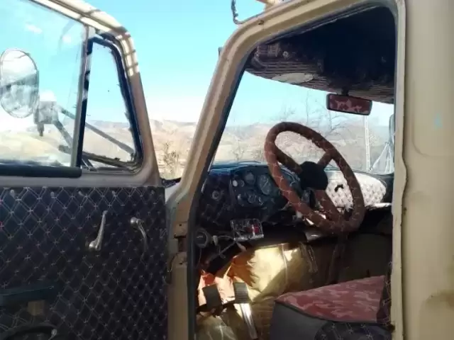 Грузовики ГАЗ, 1983 1, avtobaza.tj Грузовики ГАЗ, 1983 1, avtobaza.tj