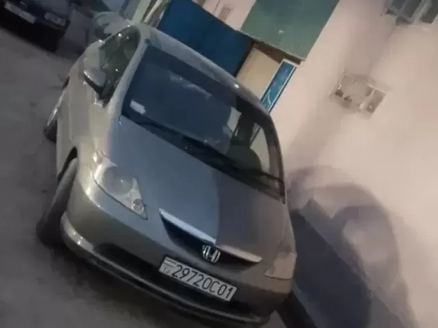 Honda Civic, 2005 1, avtobaza.tj
