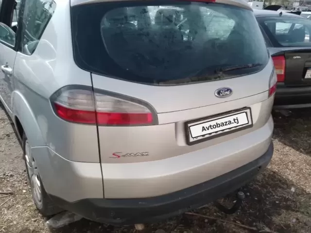 Ford C-Max 1, avtobaza.tj