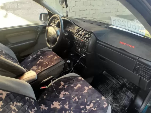 Opel Vectra A 1, avtobaza.tj