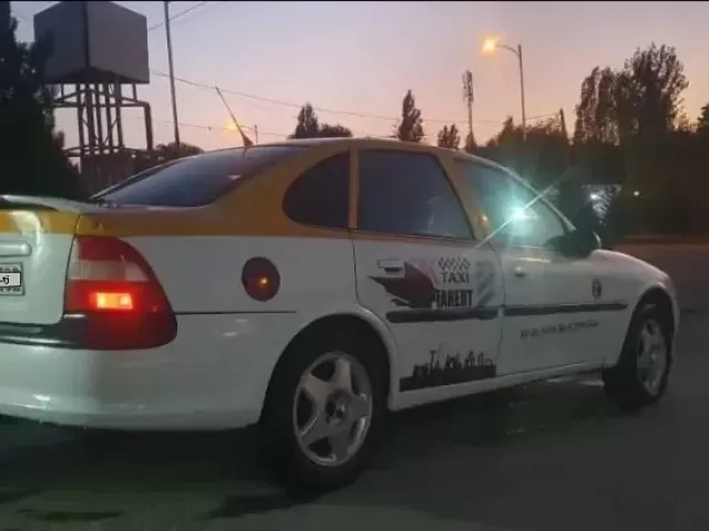 Opel Vectra B 1, avtobaza.tj