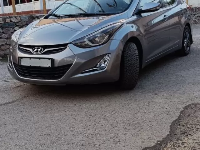 Hyundai Elantra 1, avtobaza.tj