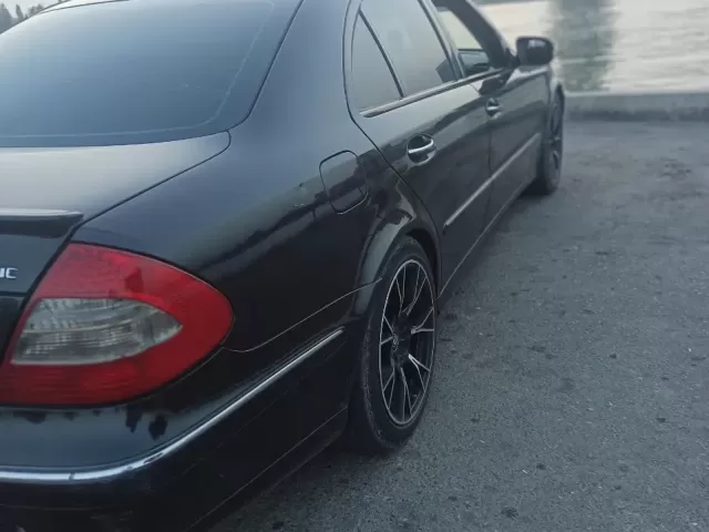 Mercedes-Benz E class, 2008 1, avtobaza.tj