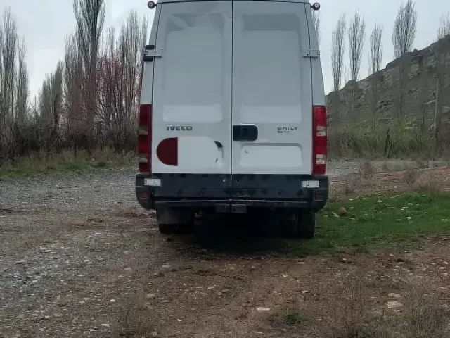 Фургон Iveco, 2008 1, avtobaza.tj