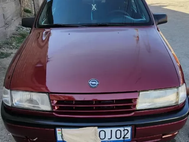 Opel Vectra A 1, avtobaza.tj