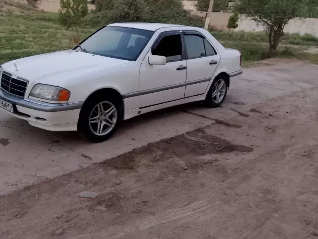 Mercedes-Benz 190, 1993 1, avtobaza.tj