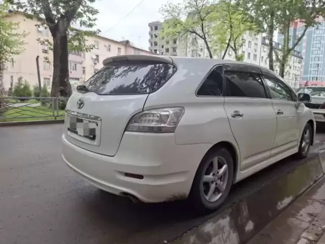 Toyota Mark X ZiO, 2009 1, avtobaza.tj