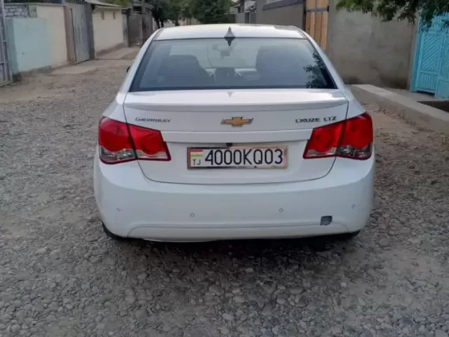 Chevrolet Cruze, 2014 1, avtobaza.tj