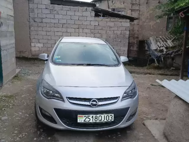 Opel Astra J, 2015 1, avtobaza.tj
