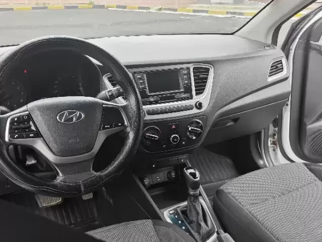 Hyundai Solaris, 2022 1, avtobaza.tj
