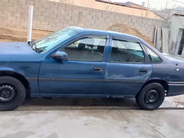 Opel Vectra A, 1994 1, avtobaza.tj