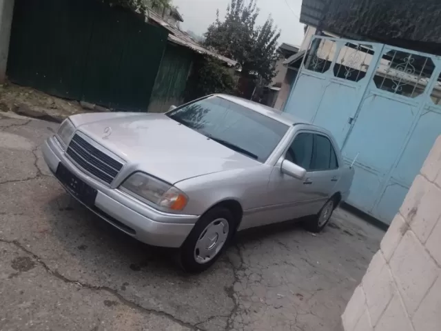 Mercedes-Benz C class 1, avtobaza.tj