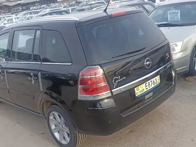 Opel Zafira 1, avtobaza.tj