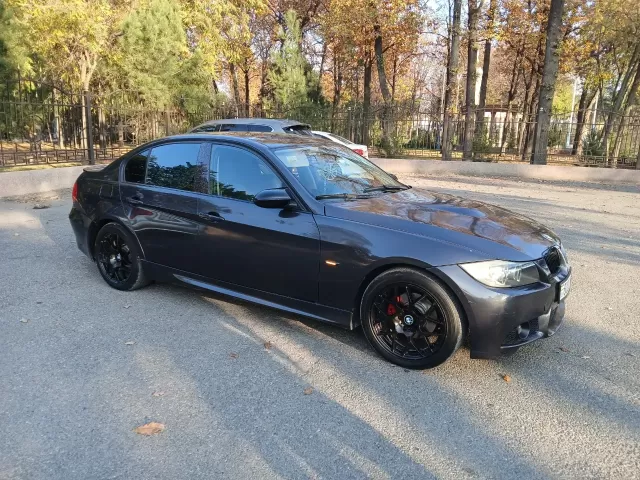 BMW M3 1, avtobaza.tj