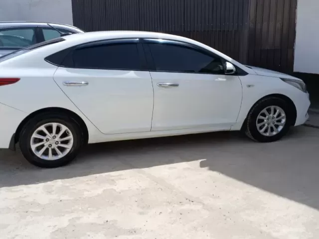 Hyundai Solaris, 2019 1, avtobaza.tj